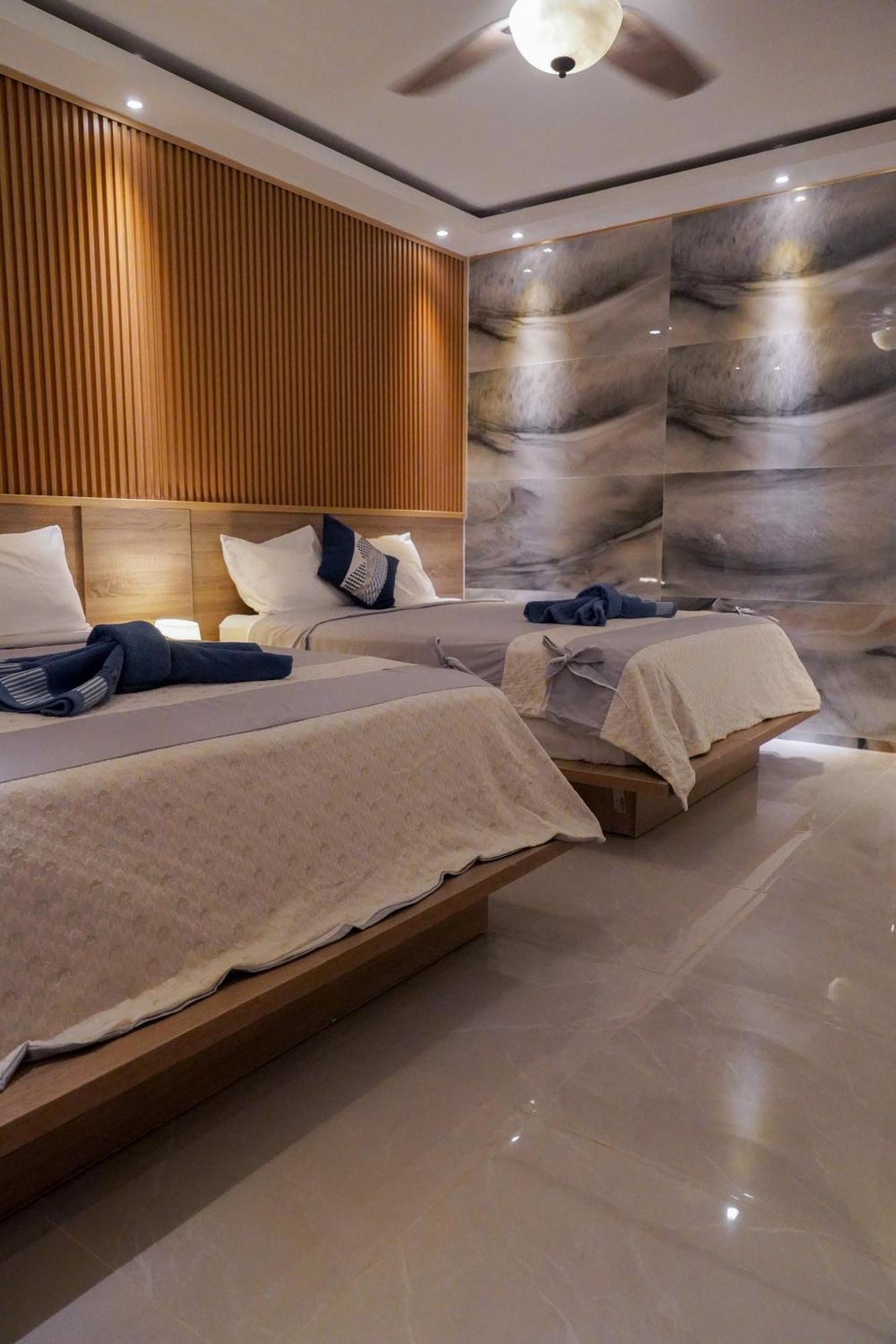 Soficu Hotel On The Beach 巴亚希贝 外观 照片